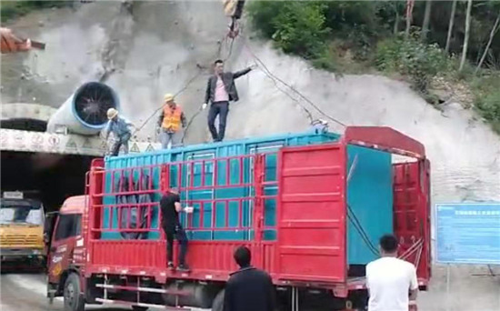 大宁1300KW发电机出租