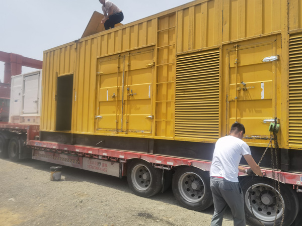 大宁除了负载情况和发动机维护，还有哪些因素会影响 200kw 柴油发电机的油耗？