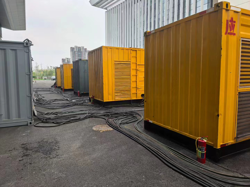 大宁不同季节柴油发电机组保养有哪些注意事项？